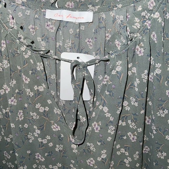 NWT! Boutique Cherry Blossom Top - Picture 2 of 5
